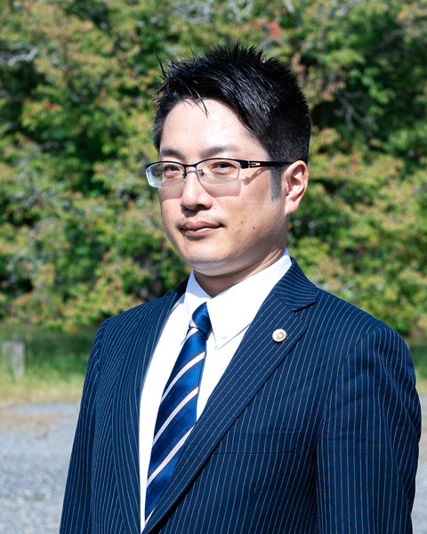 弁護士 津金貴康